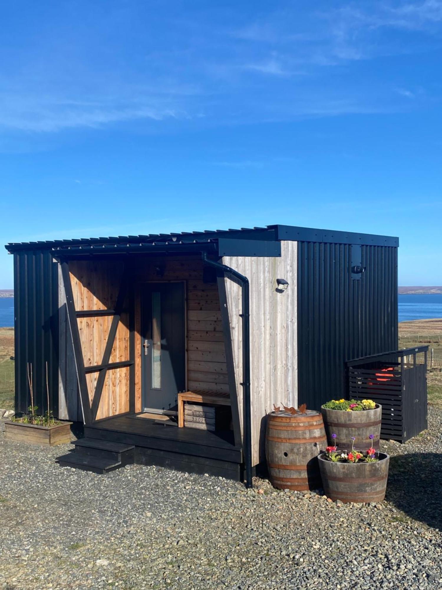 Unique Luxurious Cabin On Sea View Working Croft Garrabost Kültér fotó